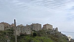 Fattoria che pruduce erbe aromatiche, ortaggi e frutta