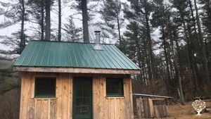 "The Otter Holt" Cabin built with reclaimed lake house lumber. 4 seasons.