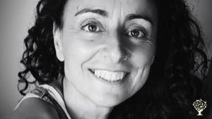 We are an organic farm near the vilage of Xunqueira de Ambia (Ourense)