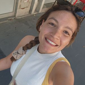 Simone