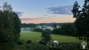 Alternative co-operative community, Communal Living, Educational Centre