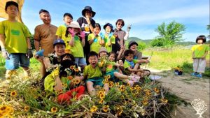 <GB122>하회, 함께 만들고 나누며 삶이 자라는 곳/Hahoe, where life grows through sharing and creating together
