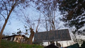 Casa familiare e giardino - rurale