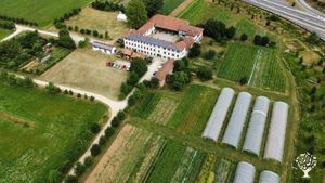 Progetto di agricoltura sociale e sostenibile nel contesto di una comunità di 5 famiglie