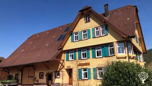 Permakultur Hof im Schwarzwald: Gemüse, Obst, Pilze und Tiere