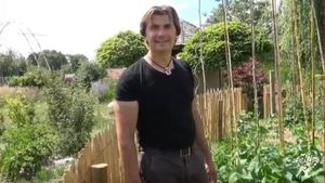 Micro-ferme permacole qui prend soin du vivant