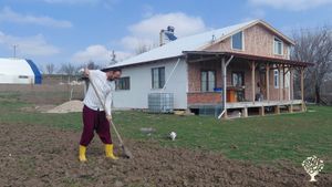 Ali Çağanın anısını yaşattığım, kendine yeten, doğal dostu bir çiftlik