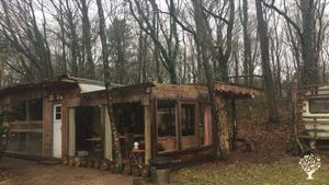Alternative co-operative community, Educational Centre, Natural building, Smallholding
