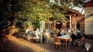 Organic fruit and veggy farm,  specialized in old fruit varieties (60 varieties in total)