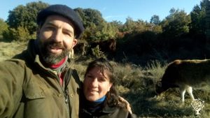 Hola somos Jacobo y Perla.  