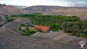 Hidden desert oasis ranch located in the canyonlands near Death Valley National Park