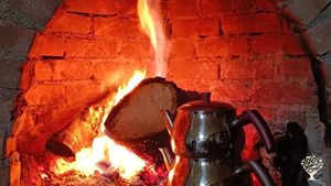 Yaban hayatı içinde meyve ağaçlarıyla çevrili manzaralı hayatın huzur bulduğu yer