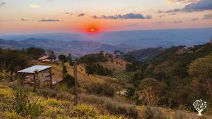 Sitio Agroecológico com atividades de criação de animais, plantio, hospedagem e produção  artesanal