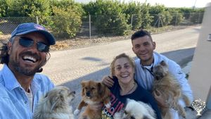 Vida rural, calma, animales y personas en armonía.