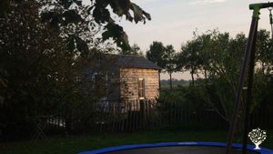 Family farm, Community farm