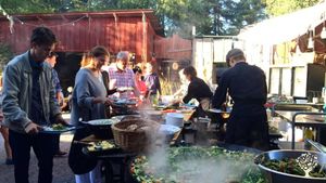 Seasonal café, musteri, garden & events