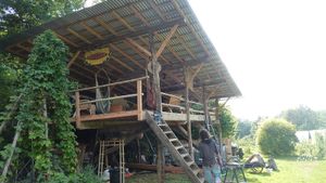 cabane/terassse d'été