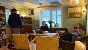 Join us on our historic family farm in Bergen.