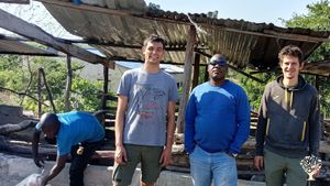 Our international volunteers from France and Belgium.