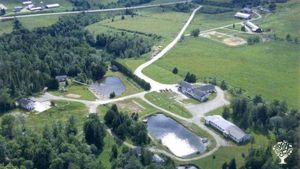 Refuge pour Animaux, Ferme équestre et pédagogique, Garderie Cainin, Destination agrotouristique