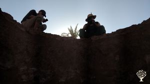 Our mission is to combat desertification and rejuvenate our oasis through sustainable farming