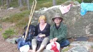 Small self-sufficient farm near Järna. Help with berry harvest, fermentation and forest garden