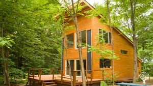 Communauté alternative, Centre éducatif, Réserve naturelle, écotourisme