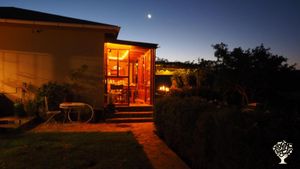 German family - Guest Lodge and organic self-sufficiency Farm bordering the Add ElephantNationalpark