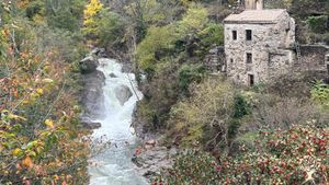 Eco lieu en construction dans les Cévennes
