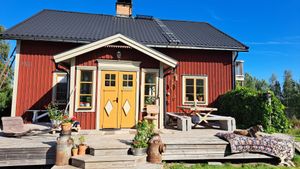 Cozy family homestead in small village close to Hedemora town