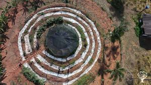 Fazenda Sustentável, com diversos projetos na área da agro-floresta, horta, reflorestamento e outros