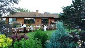 Family home and garden semi- rural, Hobby Farm, Women-operated