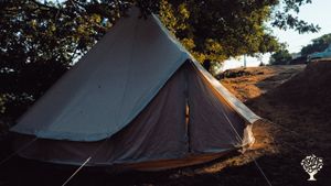 Farm, native santuary and outdoor activities center in Geres National Park!!!