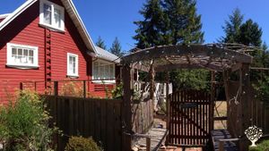 Beautiful Farmette  in a Valley on Salt Spring Island