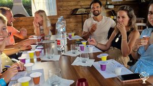 Azienda Agricola  con Agriturismo , produzione di olio , verdure sott' olio e liquore
