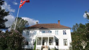 Eco Lodge/Wilderness Adventures, Family farm