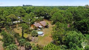 Building a small food forest in The Acreage. Help with planting and DIY projects while enjoying FL