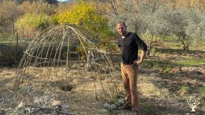 Smallholding, Orchard, Family farm
