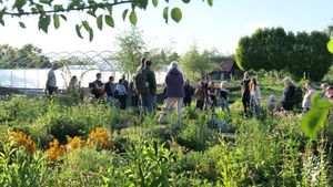 Führung durch das Gartenareal