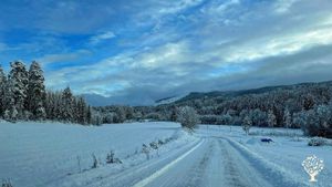 The surroundings are just idyllic all seasons.