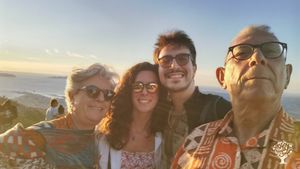 La mia famiglia: Cettina, Laura, Elio e io (Carlo)