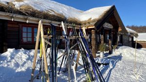 Hakkesetstølen is a cozy mountain lodge and farm located in the beautiful highlands near Geilo.