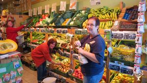 Kleine Bioland-Gärtnerei mit Naturkost-Hofladen und Biodiversitäts-Projekten