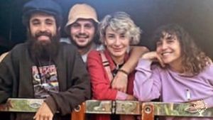 Eco Lodge/Wilderness Adventures, Flower Garden Farm, Family farm