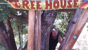 Azienda agricola a conduzione familiare in collina