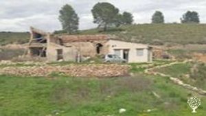 Proyecto Rio Benamor  Permacultura y desarrollo personal.     Este espacio se sitúa a 4 km del puebl