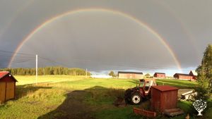 Family home and garden - rural, Agritourism Destination, Cattle Ranch, Family farm