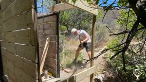 Organic mountain guest farm and wilderness hiking trails