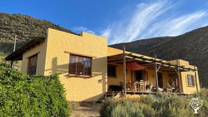 Organic mountain guest farm and wilderness hiking trails